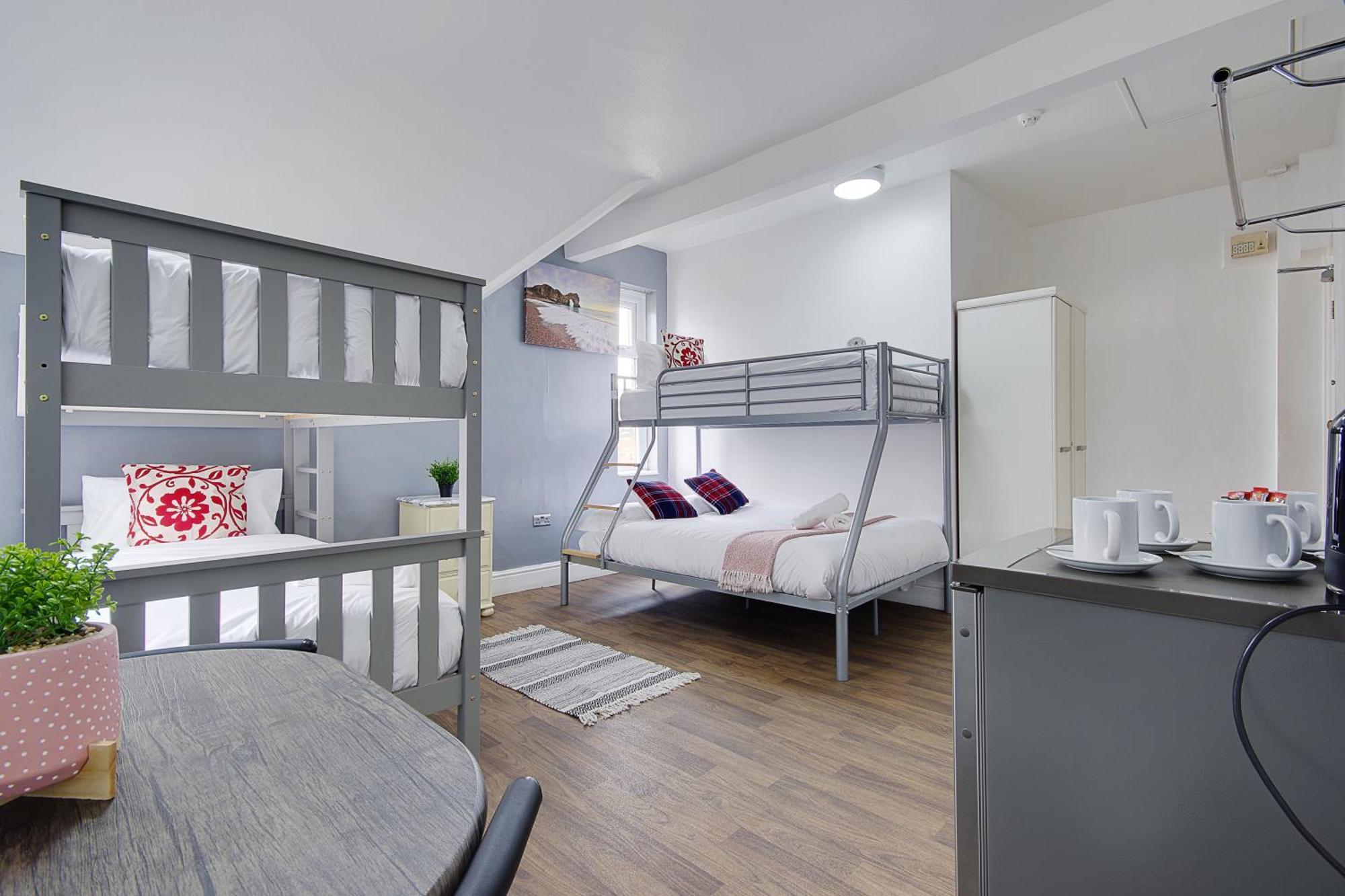 Hotel Azure Beach Bournemouth Buitenkant foto