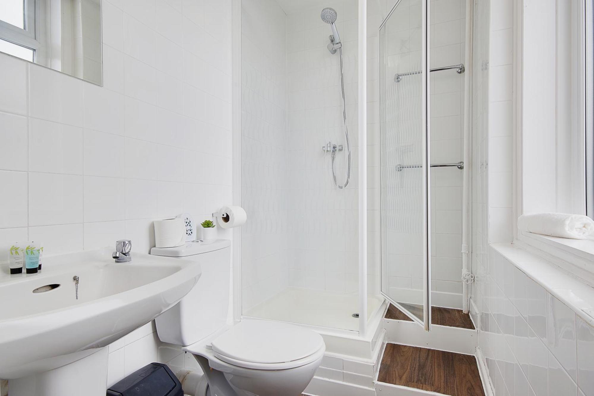 Hotel Azure Beach Bournemouth Buitenkant foto