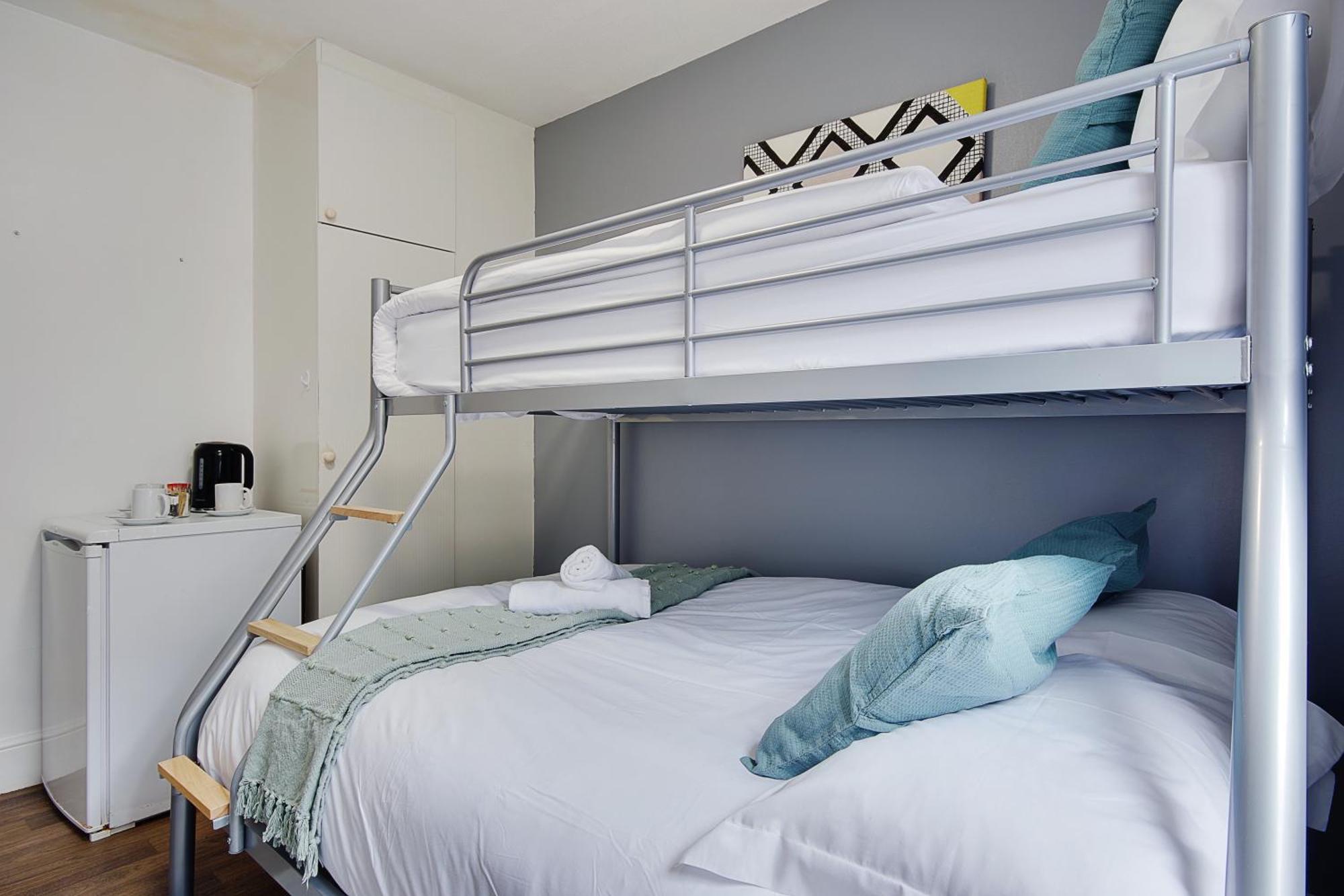 Hotel Azure Beach Bournemouth Buitenkant foto